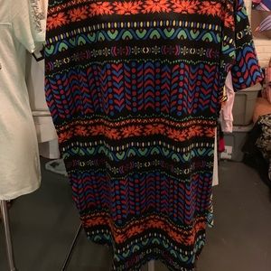 LuLaRoe Tops - Lularoe Irma XS LuLaRoe Tops - Lularoe Irma XS